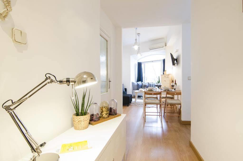 Lollipop Flats City Centre Deluxe Suite Madrid Exterior foto