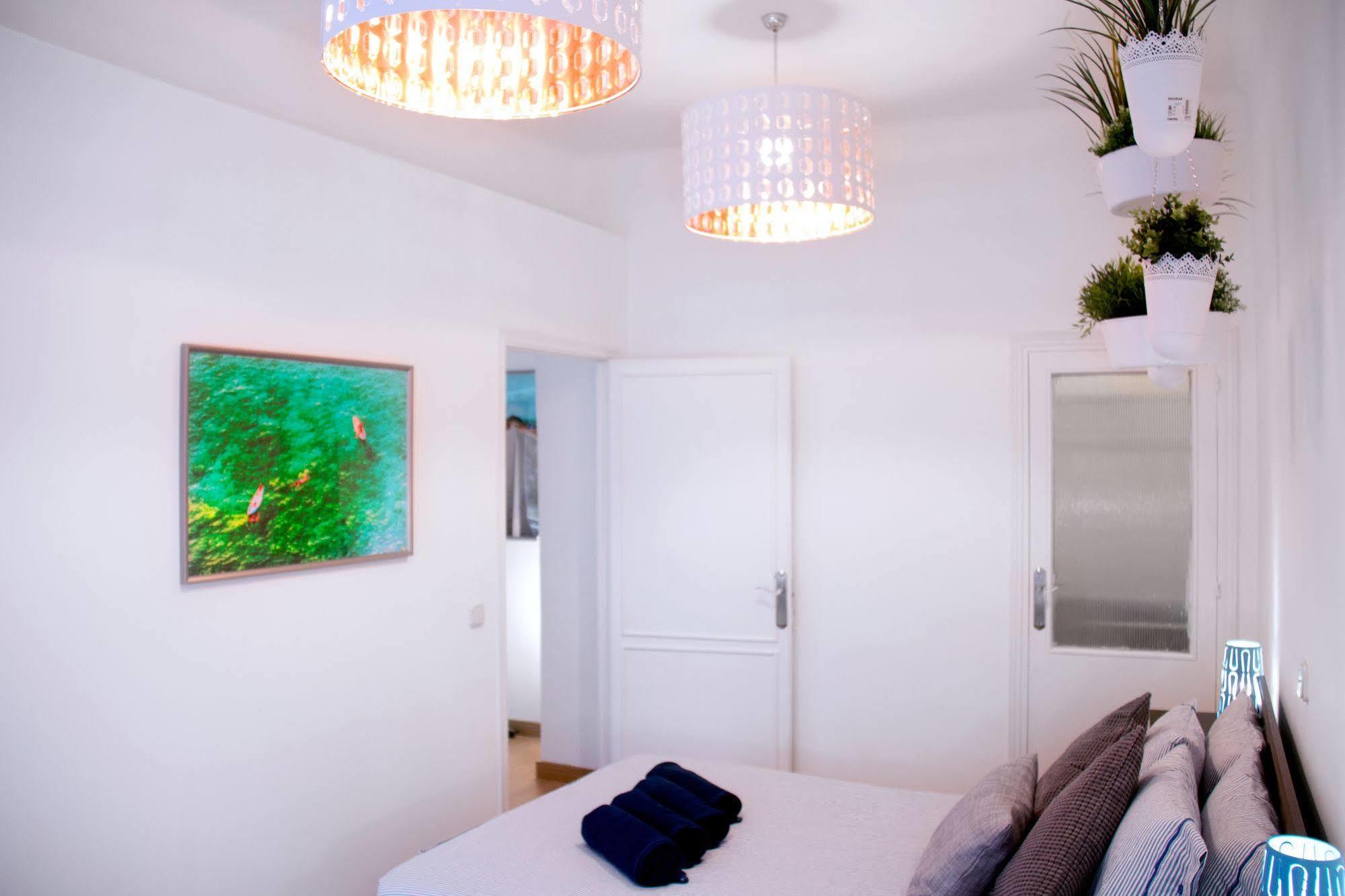 Lollipop Flats City Centre Deluxe Suite Madrid Exterior foto